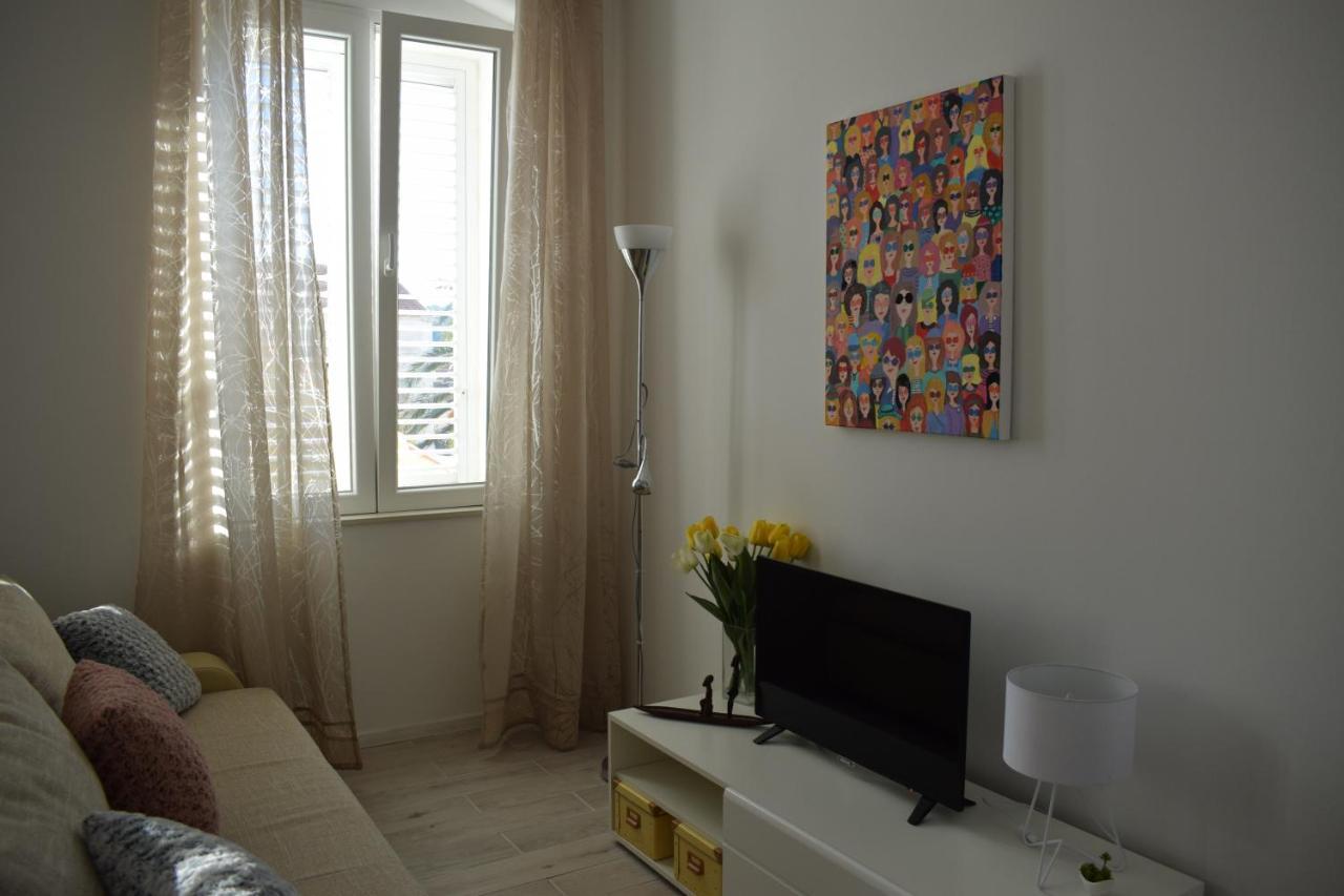 Optimist Makarska Town Center Apartamento Exterior foto
