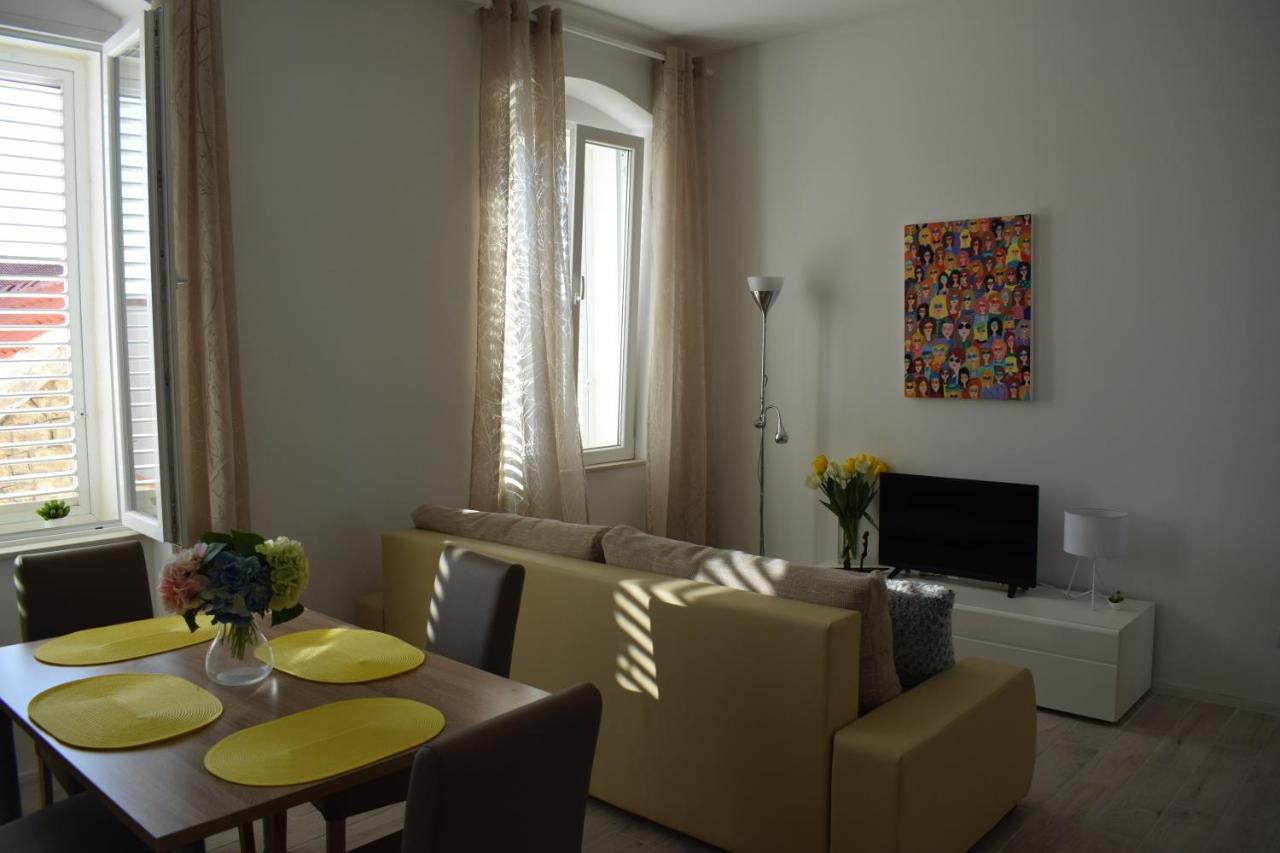 Optimist Makarska Town Center Apartamento Exterior foto
