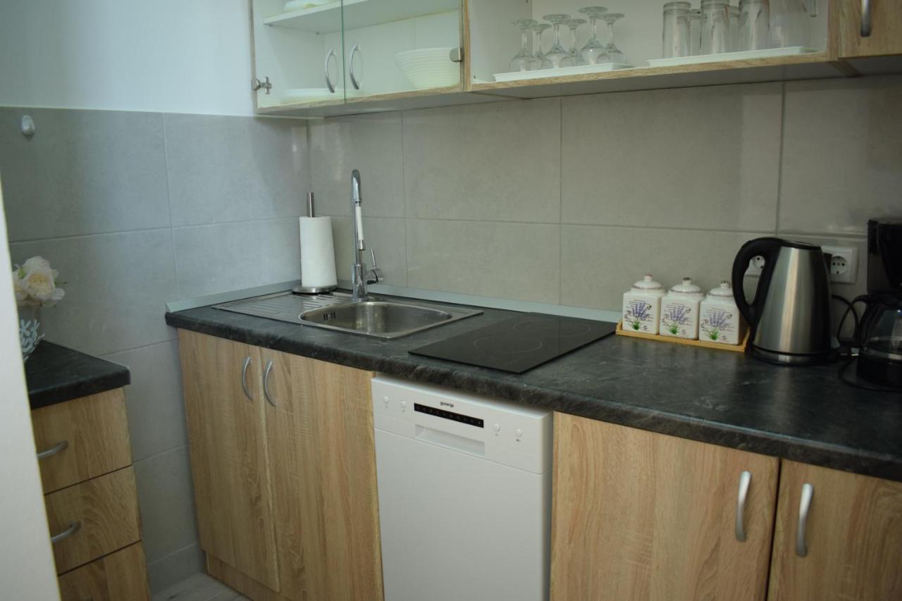 Optimist Makarska Town Center Apartamento Exterior foto